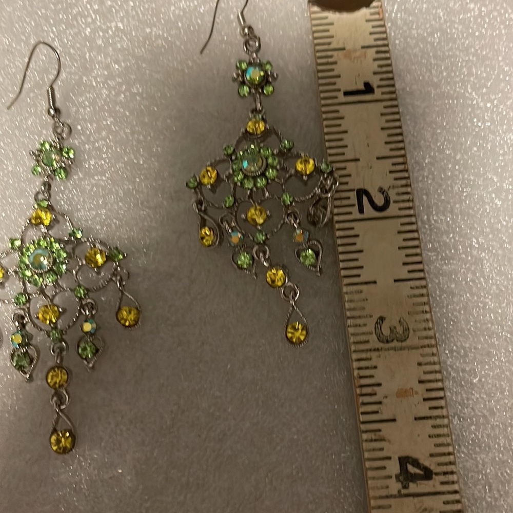 Crystal drop earrings - Picture 3 of 3